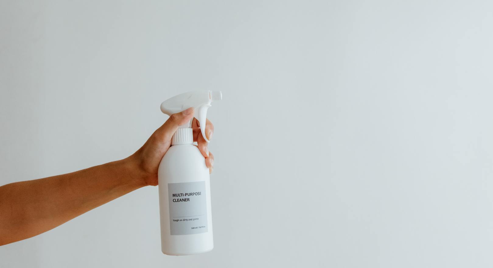 środek czystości z chlorem w sprayu