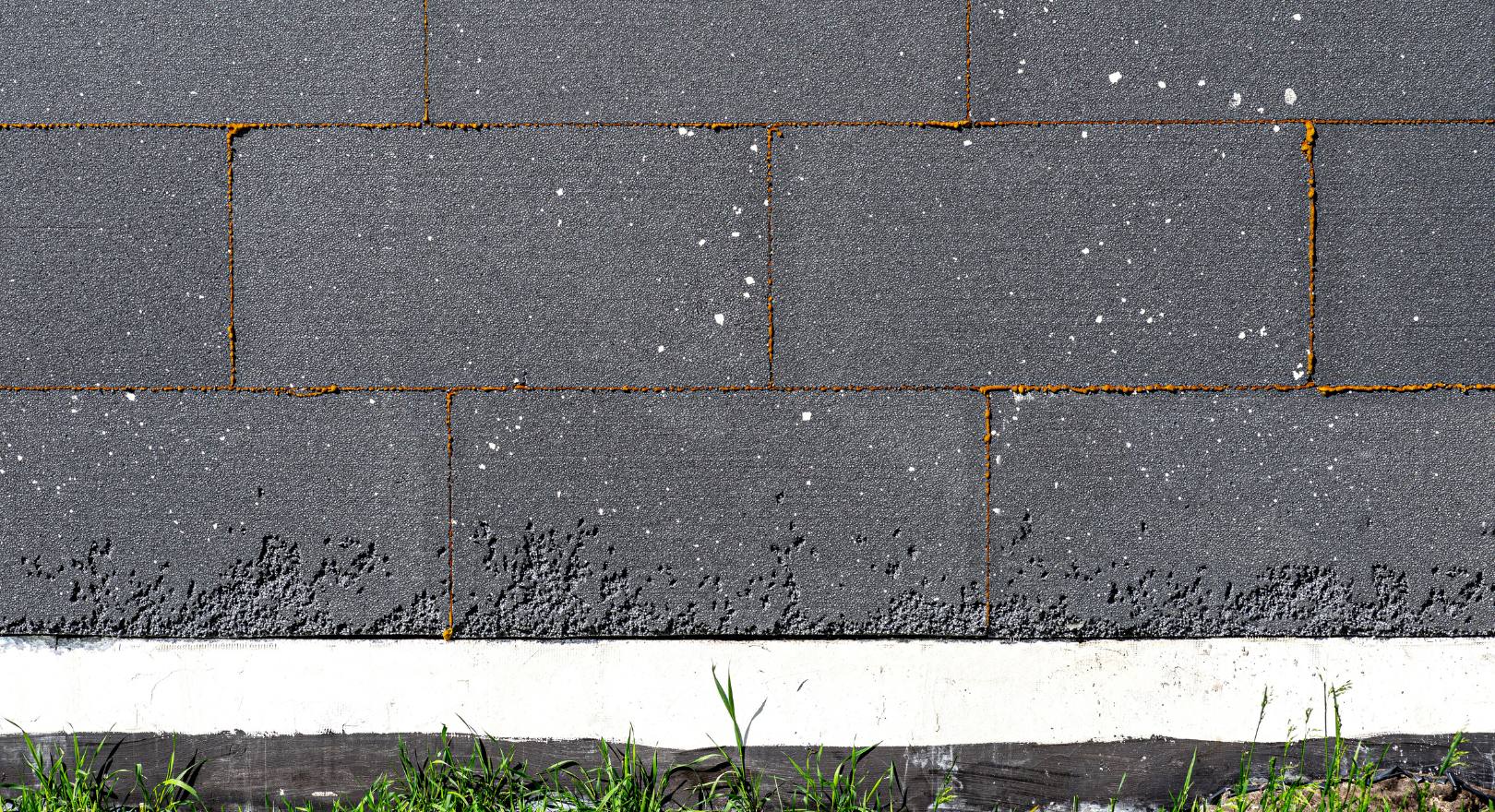 styropian grafitowy na elewacji